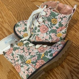 New Cat & Jack floral boots